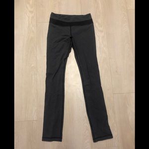 Lululemon yoga pants